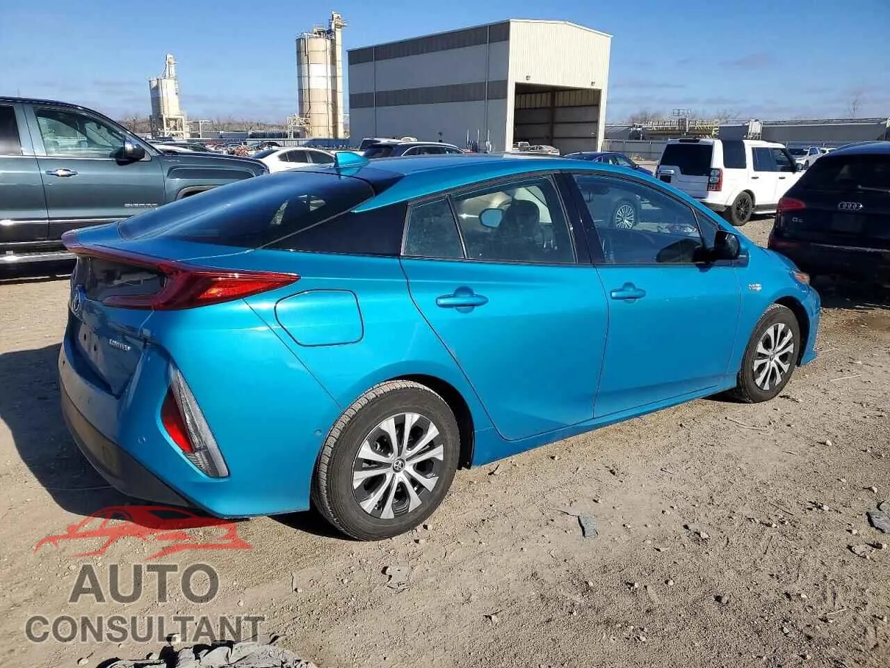 2020 TOYOTA PRIUS Damaged VIN JTDKARFP4L3135936 – side profile