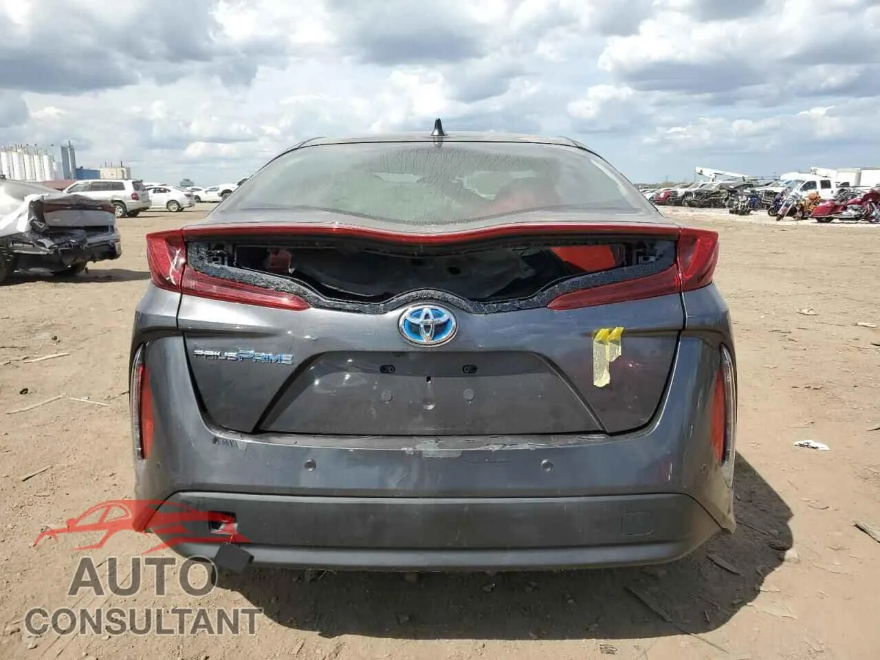 2017 TOYOTA PRIUS Damaged VIN JTDKARFP6H3042357 – engine bay