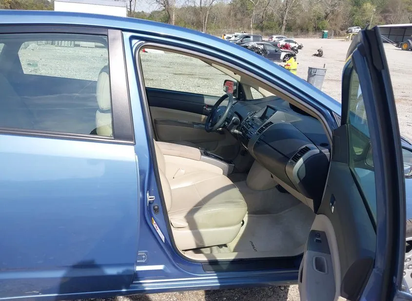 2005 TOYOTA Prius Used VIN JTDKB20U550125164 – undercarriage