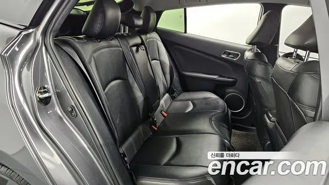 2018 Toyota Prius 4th Gen 1.8 E Sold VIN JTDKBRFU2J3582376 – photo 15