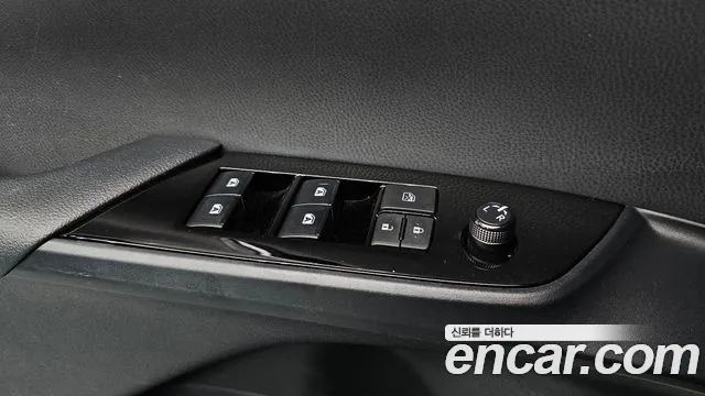 2018 Toyota Prius 4th Gen 1.8 E Sold VIN JTDKBRFU7J3082990 – photo 27 2018 Toyota Prius 4th Gen 1.8 E Sold VIN JTDKBRFU7J3082990 – photo 27