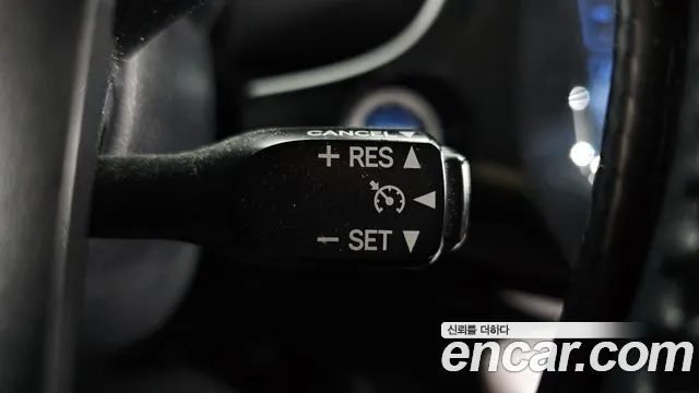 2017 Toyota Prius 4th Gen 1.8 E Sold VIN JTDKBRFUXH3560619 – photo 19
