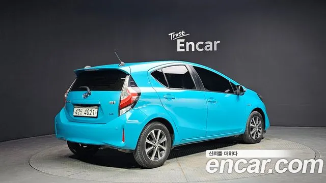 2019 Toyota Prius C 1.5 VIN JTDKDTB32K1620951