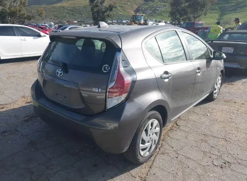 2015 TOYOTA Prius C Used VIN JTDKDTB33F1101168 – dashboard 2015 TOYOTA Prius C Used VIN JTDKDTB33F1101168 – dashboard