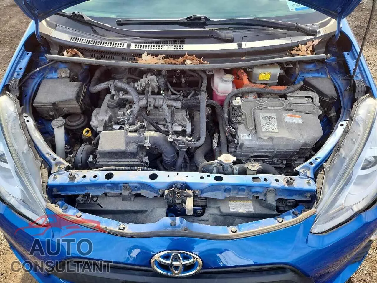 2016 TOYOTA PRIUS Damaged VIN JTDKDTB35G1589315 – photo 11