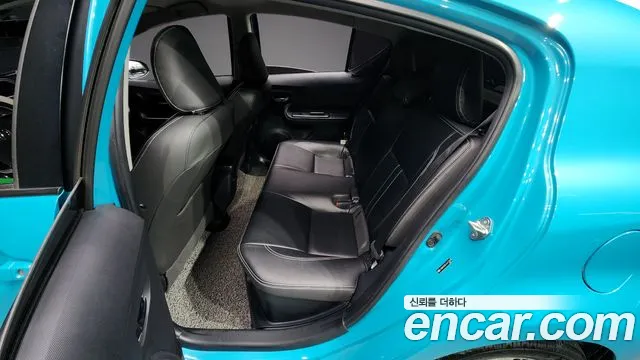 2018 Toyota Prius C 1.5 Sold VIN JTDKDTB35J1617220 – front exterior