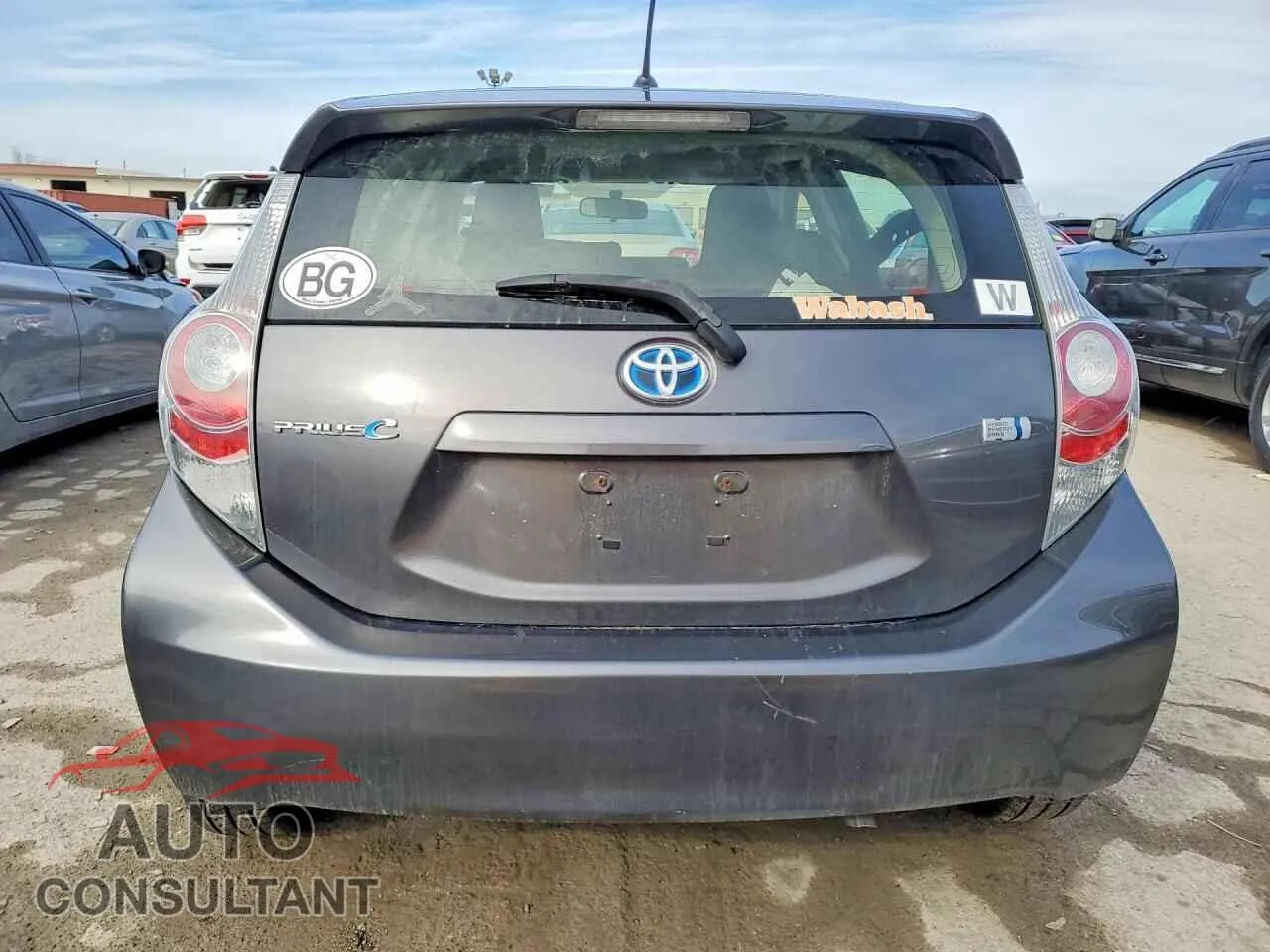 2014 TOYOTA PRIUS Used VIN JTDKDTB37E1566423 – engine bay
