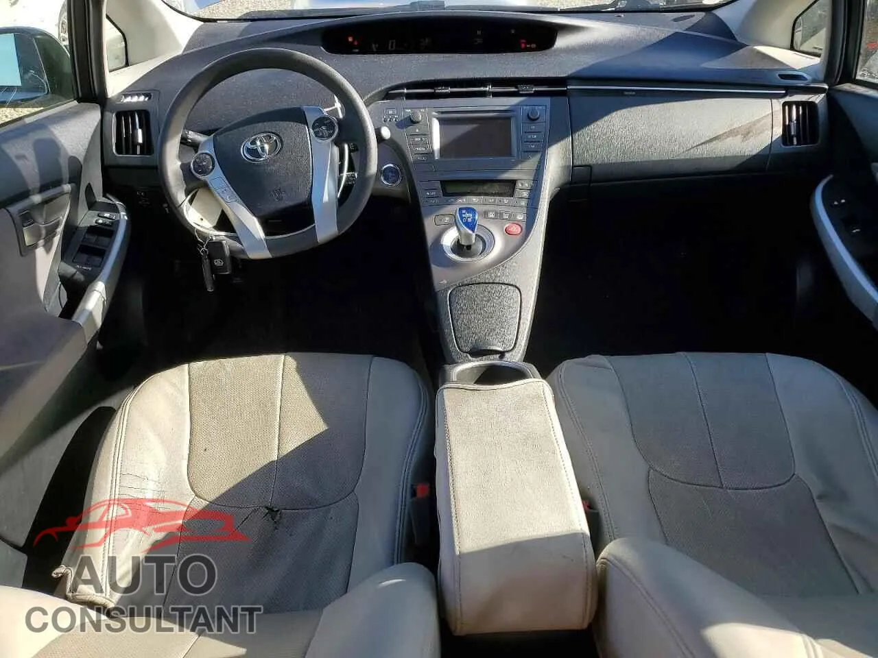 2014 TOYOTA PRIUS Damaged VIN JTDKN3DU7E0380650 – undercarriage