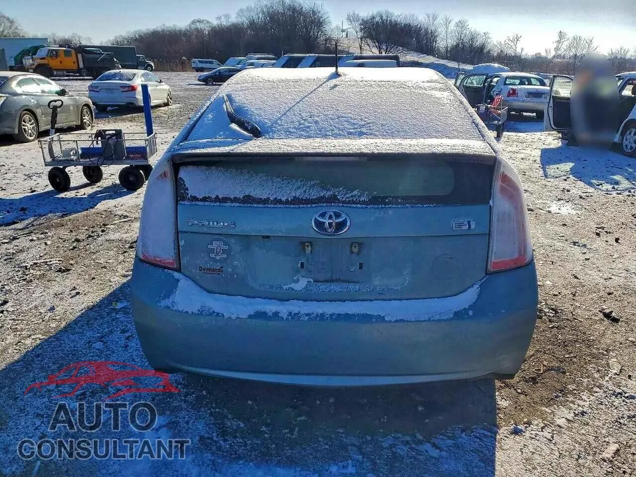 2013 TOYOTA PRIUS Damaged VIN JTDKN3DU9D5581547 – engine bay