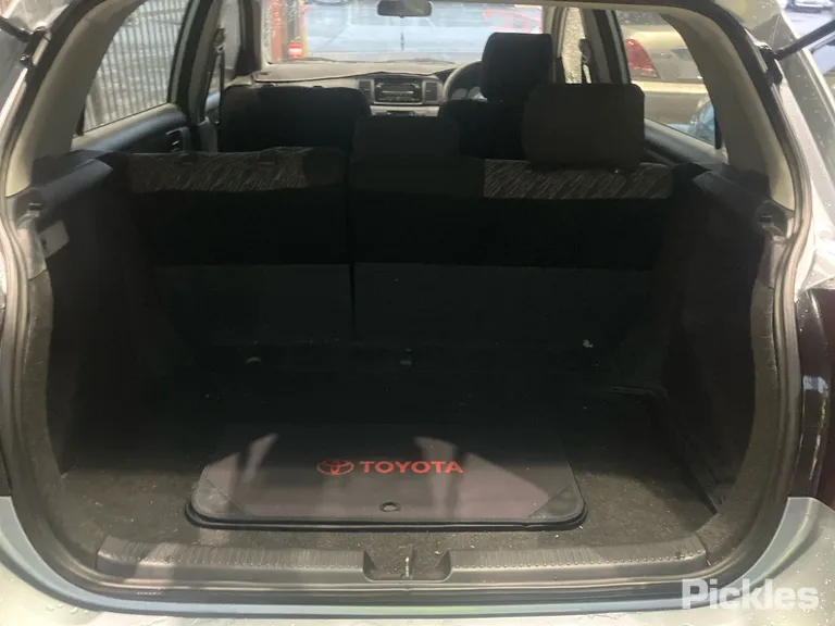 2005 Toyota Corolla Used VIN JTDKR23E100204971 – rear exterior