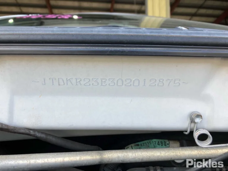 2003 Toyota Corolla Damaged VIN JTDKR23E302012875 – odometer reading