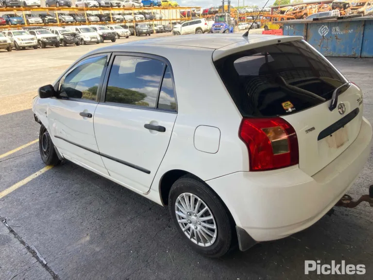 2003 Toyota Corolla Damaged VIN JTDKR23E302012875 – photo 29