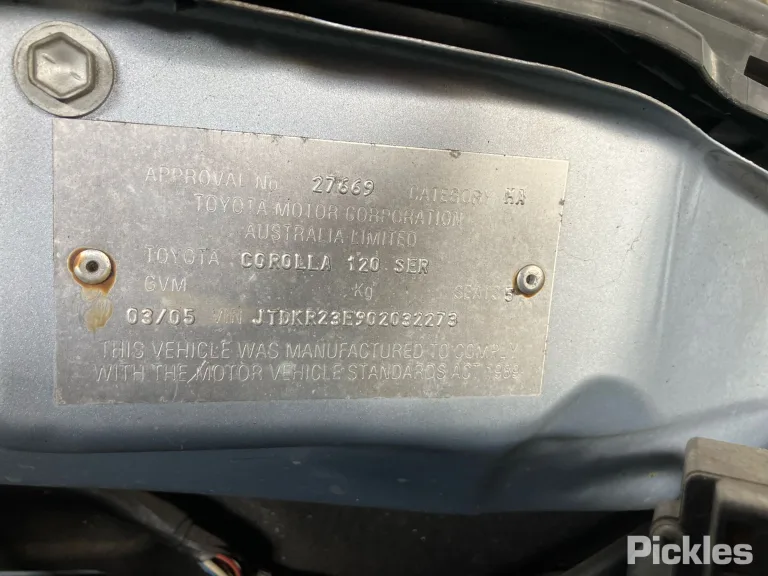 2005 Toyota Corolla Damaged VIN JTDKR23E902032273 – undercarriage