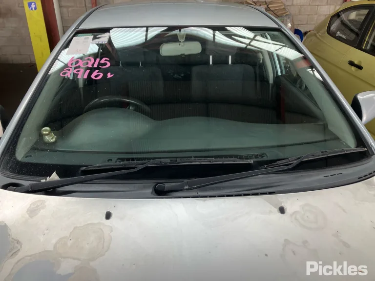 2005 Toyota Corolla Damaged VIN JTDKR23E902032273 – photo 24