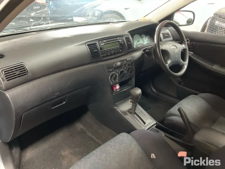 2005 Toyota Corolla Damaged VIN JTDKR23E902032273 – photo 26
