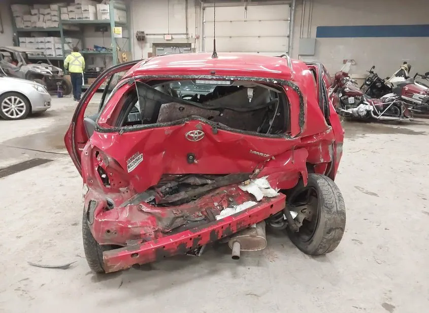 2010 TOYOTA Yaris Used VIN JTDKT4K38A5282911 – trunk area