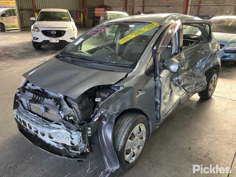 2008 Toyota Yaris Damaged VIN JTDKT923902008680 – photo 28 2008 Toyota Yaris Damaged VIN JTDKT923902008680 – photo 28