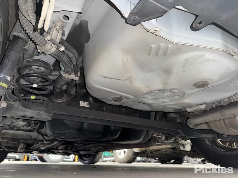 2017 Toyota Yaris Used VIN JTDKW3D360D593384 – photo 16