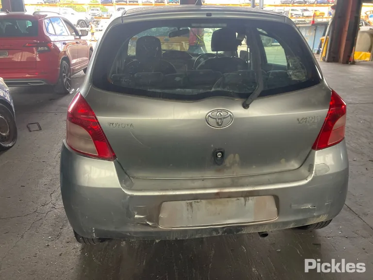 2008 Toyota Yaris Used VIN JTDKW92350J000458 – photo 37