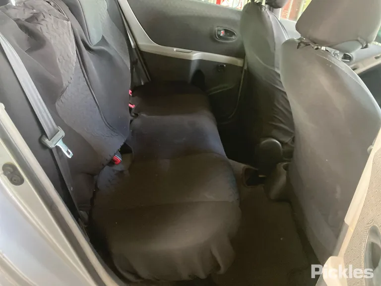 2010 Toyota Yaris Used VIN JTDKW923705156932 – photo 22 2010 Toyota Yaris Used VIN JTDKW923705156932 – photo 22