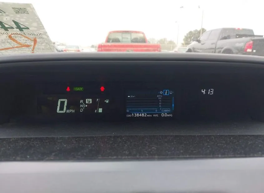 2015 TOYOTA Prius V Used VIN JTDZN3EU3FJ032692 – photo 11
