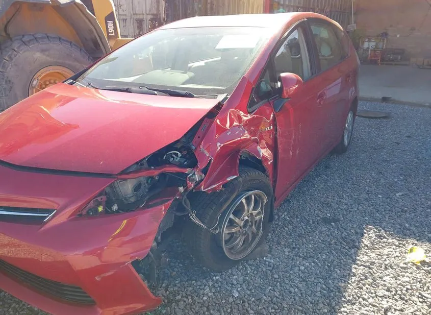 2012 TOYOTA Prius V Used VIN JTDZN3EU6C3151627 – exterior detail