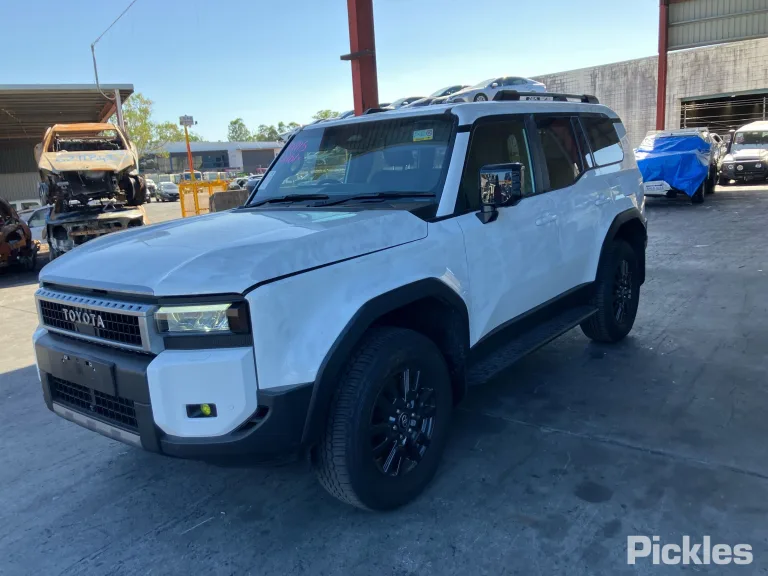 2024 Toyota Landcruiser Prado Damaged VIN JTEACEBJ705002888 – photo 14
