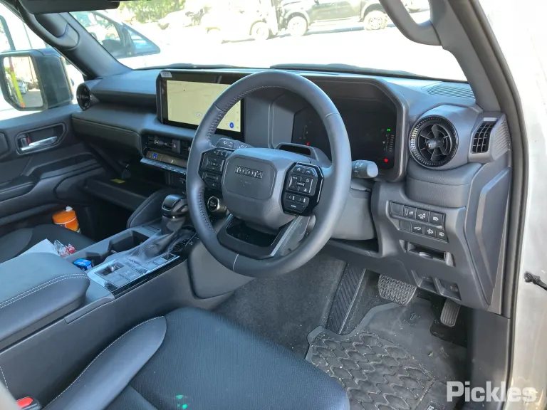 2024 Toyota Landcruiser Prado Damaged VIN JTEACEBJ705002888 – photo 22