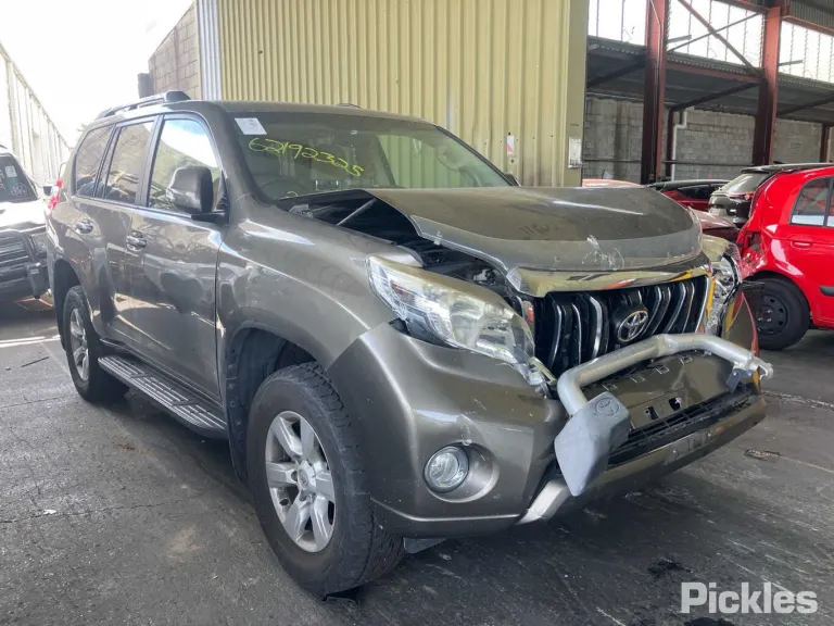 2015 Toyota Landcruiser Prado Damaged VIN JTEBR3FJ00K002704 – rear exterior