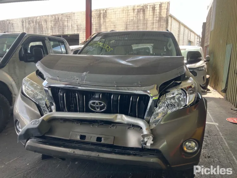 2015 Toyota Landcruiser Prado Damaged VIN JTEBR3FJ00K002704 – odometer reading