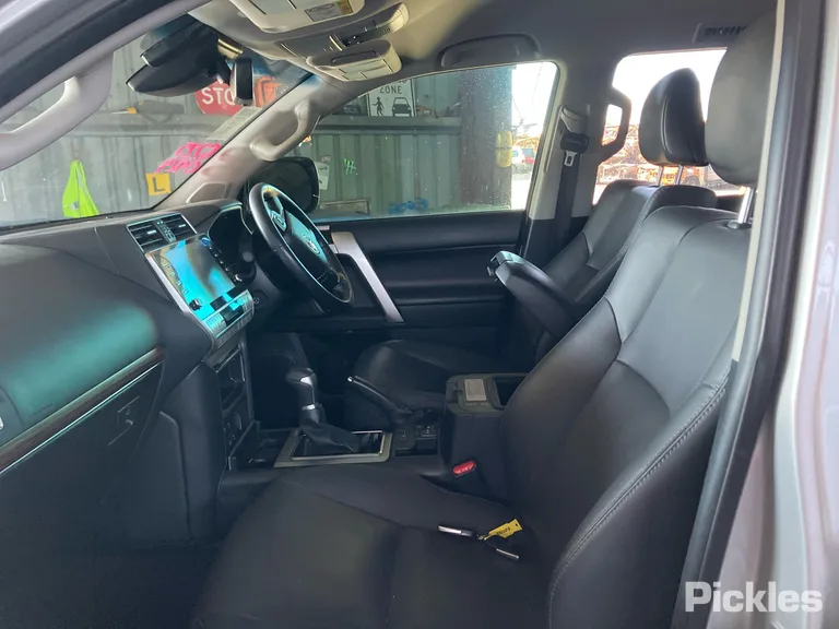 2022 Toyota Landcruiser Prado Used VIN JTEBR3FJ10K251576 – exterior detail