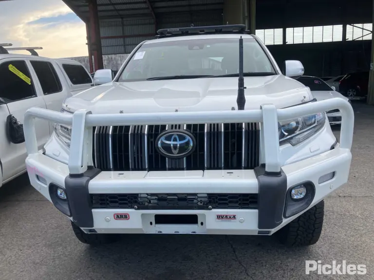 2019 Toyota Landcruiser Prado Damaged VIN JTEBR3FJ50K126449 – exterior detail