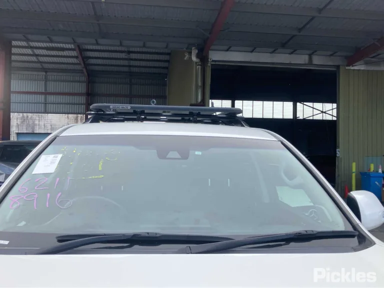2019 Toyota Landcruiser Prado Damaged VIN JTEBR3FJ50K126449 – photo 11