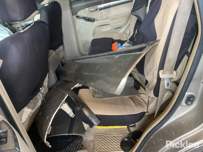 2004 Toyota Landcruiser Used VIN JTEBU29J205002092 – photo 13