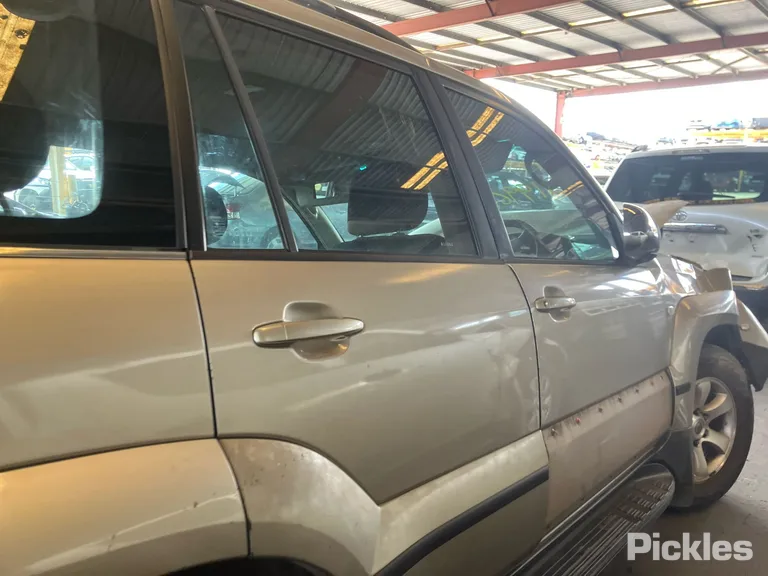 2004 Toyota Landcruiser Used VIN JTEBU29J205002092 – photo 20