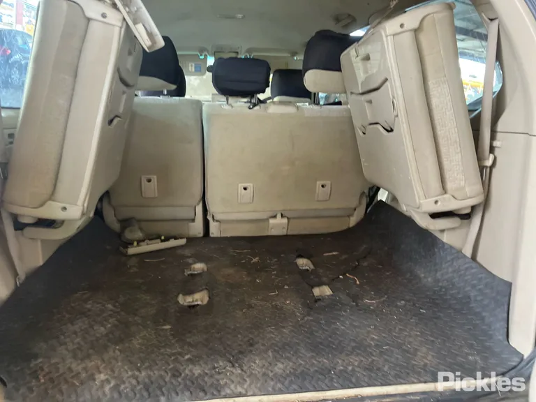 2004 Toyota Landcruiser Used VIN JTEBU29J205002092 – photo 21