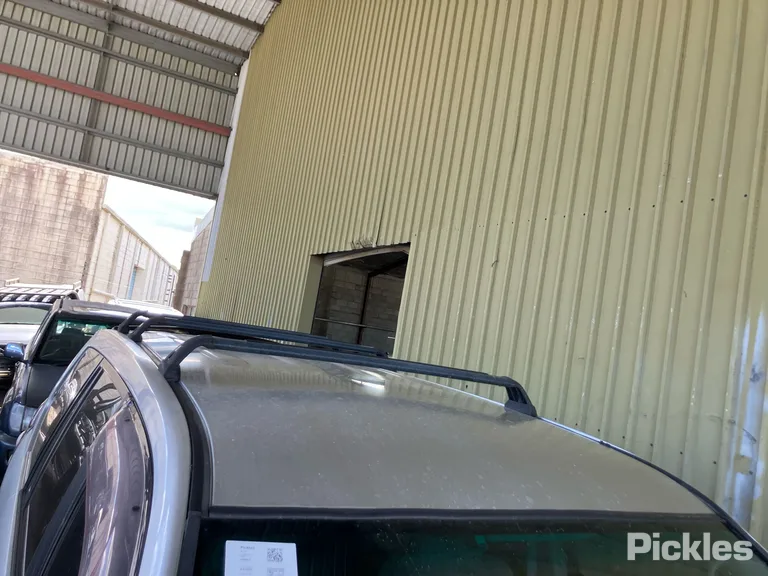 2003 Toyota Landcruiser Prado Used VIN JTEBU29J400003385 – dashboard 2003 Toyota Landcruiser Prado Used VIN JTEBU29J400003385 – dashboard