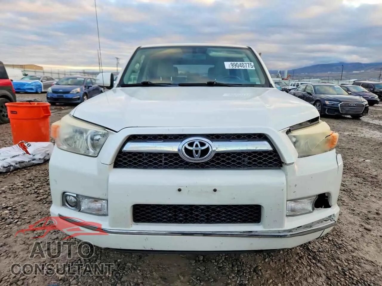 2013 TOYOTA 4RUNNER Damaged VIN JTEBU5JR3D5132228 – interior seats