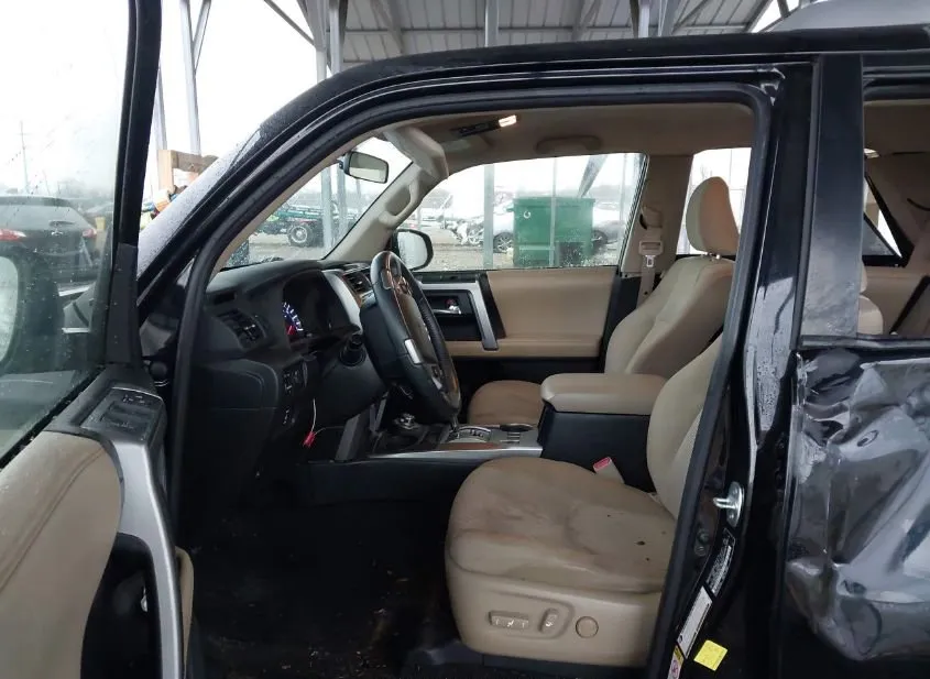 2016 TOYOTA 4Runner Used VIN JTEBU5JR8G5401022 – dashboard