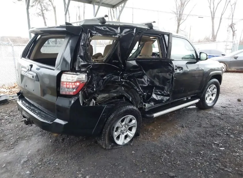 2016 TOYOTA 4Runner Used VIN JTEBU5JR8G5401022 – exterior detail