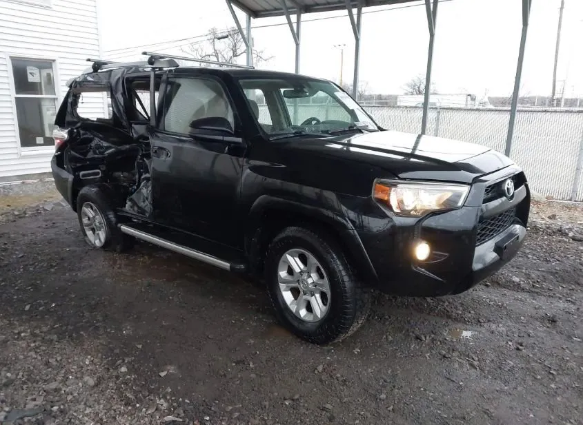 2016 TOYOTA 4Runner Used VIN JTEBU5JR8G5401022 – trunk area