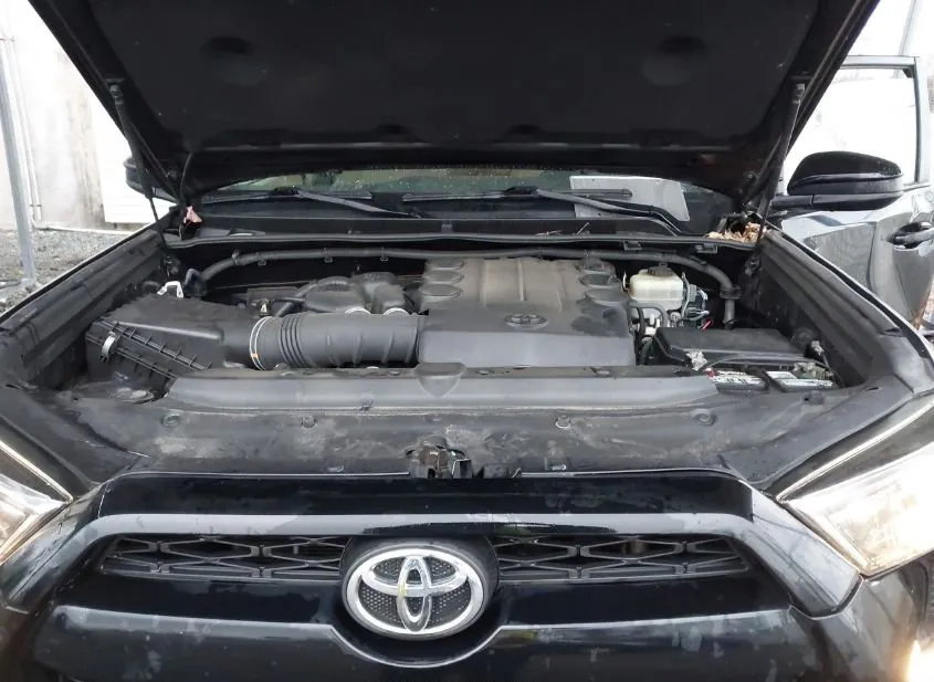 2016 TOYOTA 4Runner Used VIN JTEBU5JR8G5401022 – photo 13