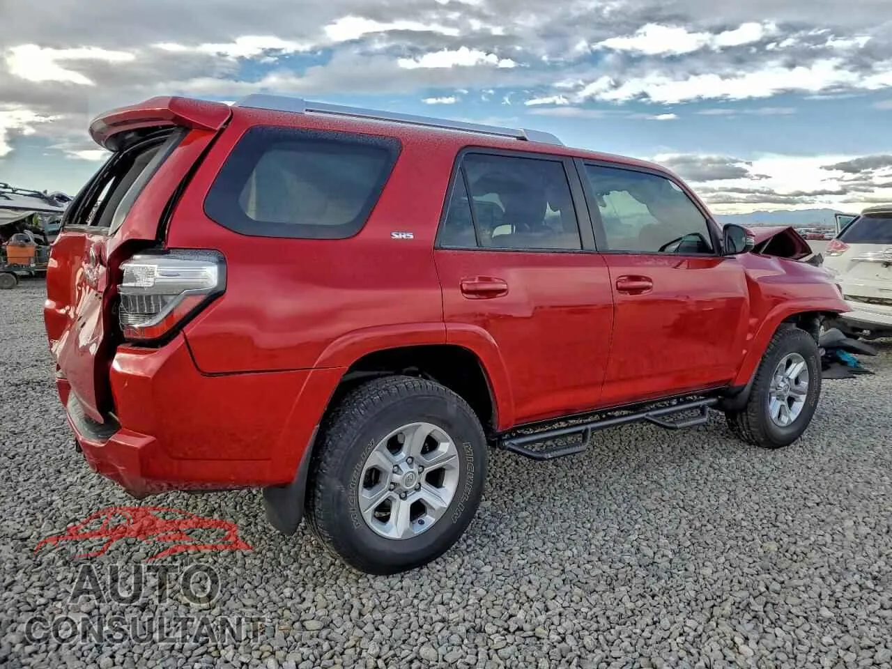 2018 TOYOTA 4RUNNER Damaged VIN JTEBU5JR8J5528747 – side profile