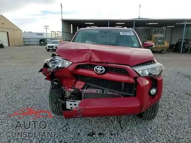 2018 TOYOTA 4RUNNER Damaged VIN JTEBU5JR8J5528747 – photo 15