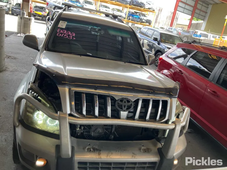 2005 Toyota Landcruiser Prado Used VIN JTEBY29J200030959 – photo 12