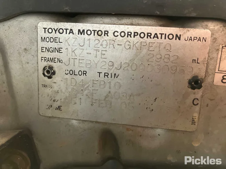 2005 Toyota Landcruiser Prado Used VIN JTEBY29J200030959 – photo 19