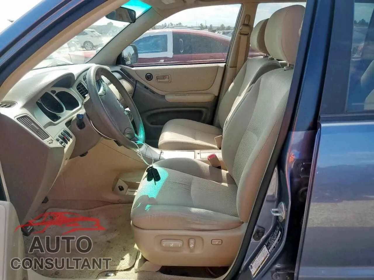 2004 TOYOTA HIGHLANDER Damaged VIN JTEDP21AX40013887 – exterior detail