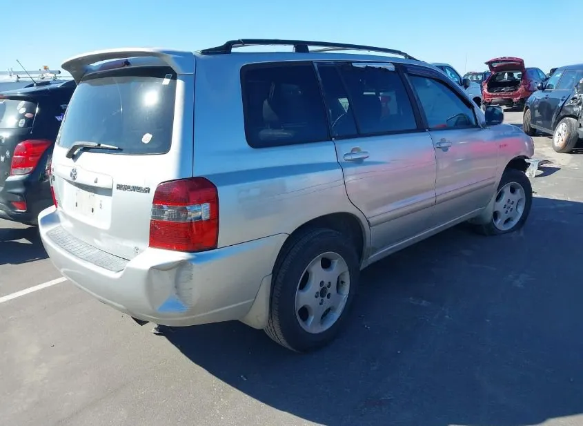 2006 TOYOTA Highlander Used VIN JTEDP21AX60094179 – engine bay