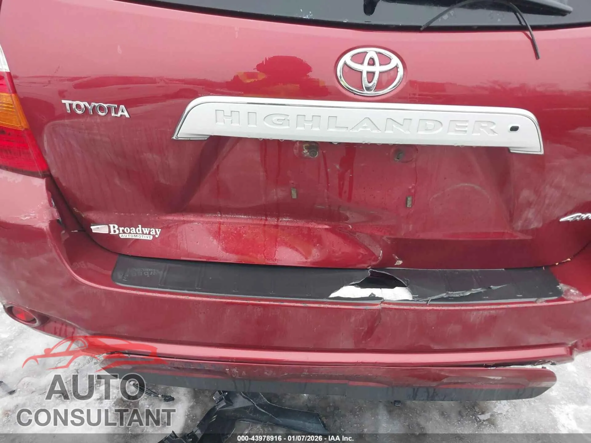 2009 TOYOTA HIGHLANDER Damaged VIN JTEES42A392150713 – engine bay