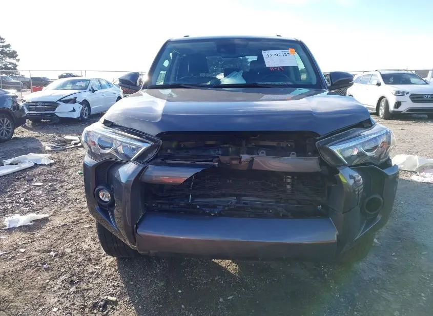 2023 TOYOTA 4Runner Used VIN JTEFU5JR9P5278476 – side profile